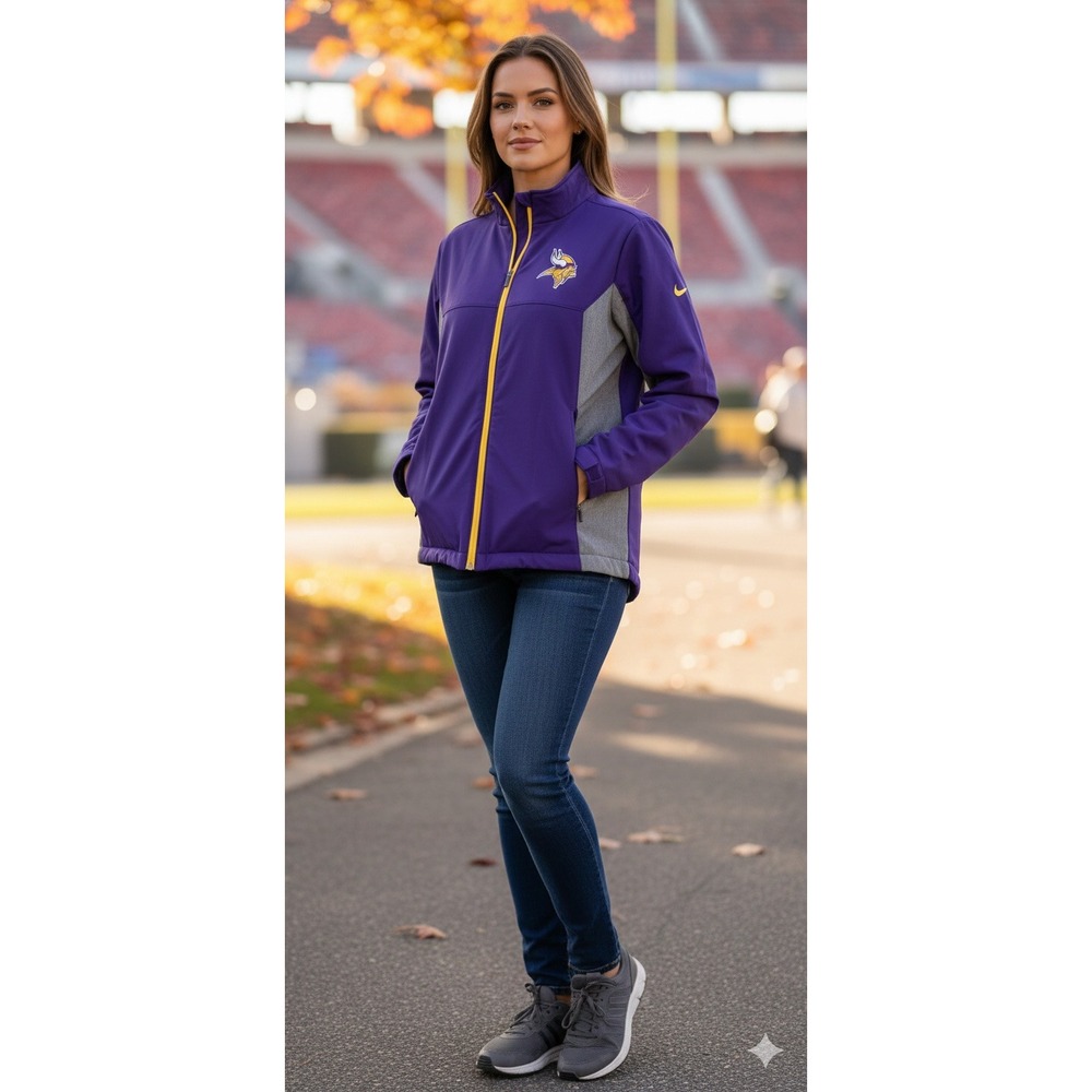 NEW WOMEN'S NFL Minnesota Vikings jacket with a purple and gray Med